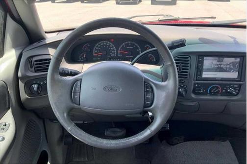 2002 Ford F-150 XLT SuperCab