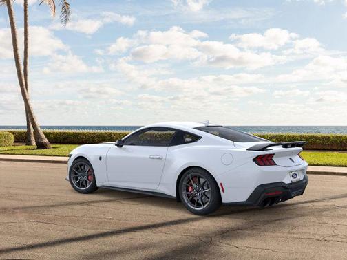 2025 Ford Mustang Dark Horse Fastback