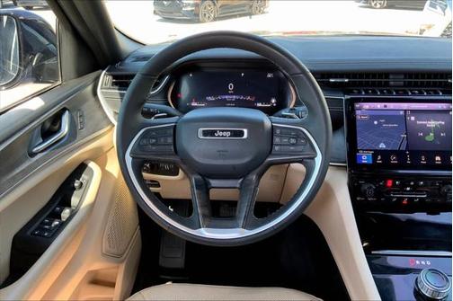 2023 Jeep Grand Cherokee Limited X