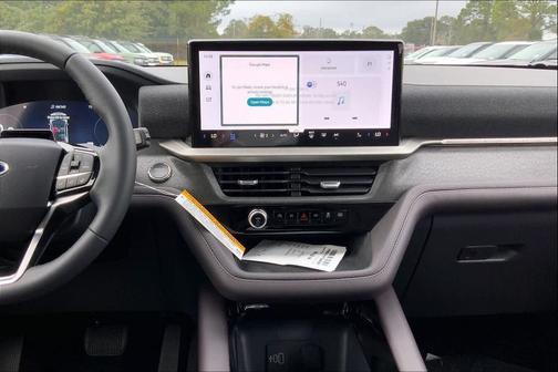 Star White Metallic Tri-Coat 2026 Ford Explorer Platinum