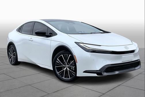 2024 Toyota Prius XLE