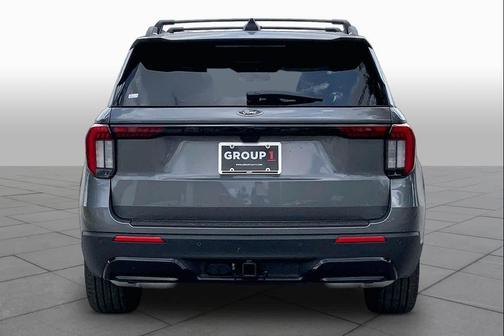Carbonized Gray Metallic 2026 Ford Explorer ST-Line