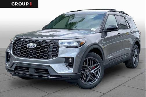 Carbonized Gray Metallic 2026 Ford Explorer ST-Line