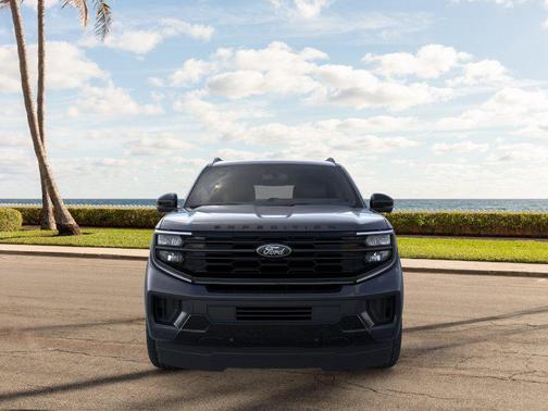 Agate Black Metallic 2026 Ford Expedition Platinum