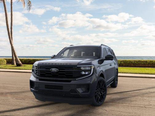 Agate Black Metallic 2026 Ford Expedition Platinum