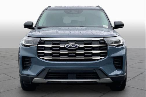 Vapor Blue Metallic 2026 Ford Explorer Active