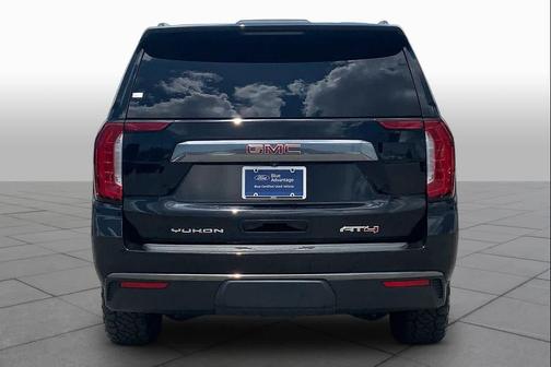 Onyx Black 2021 GMC Yukon XL 4WD AT4