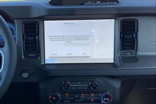 2025 Ford Bronco Base