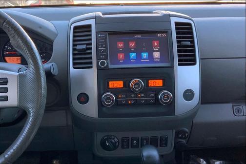 2020 Nissan Frontier SV