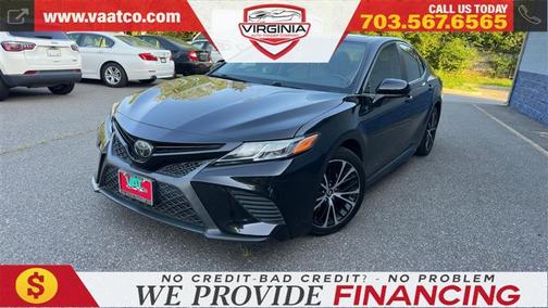 2020 Toyota Camry SE