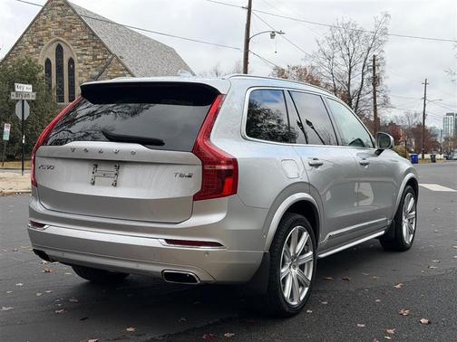 2016 Volvo XC90 Hybrid T8 Inscription