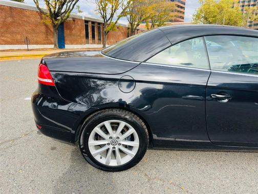 2016 Volkswagen Eos Komfort Edition