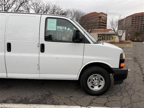 2021 Chevrolet Express 2500 Work Van