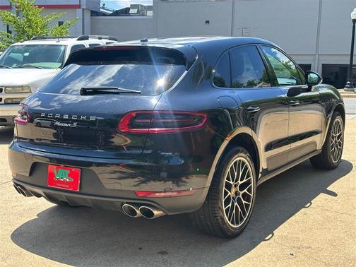 2018 Porsche Macan S
