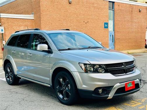 2020 Dodge Journey Crossroad