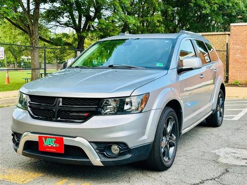 2020 Dodge Journey Crossroad