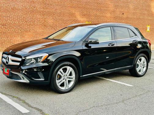 2017 Mercedes-Benz GLA 250 Base 4MATIC