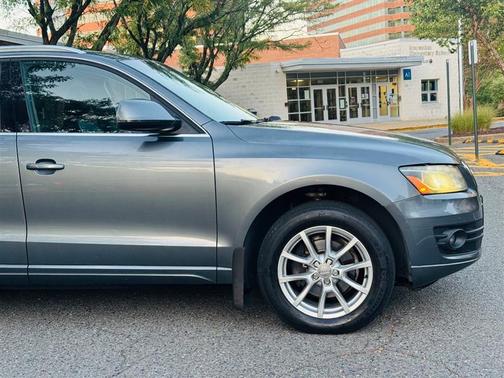2012 Audi Q5 2.0T Premium Plus