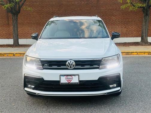 2021 Volkswagen Tiguan SE/SE R-LINE