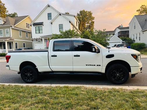 2019 Nissan Titan XD SV