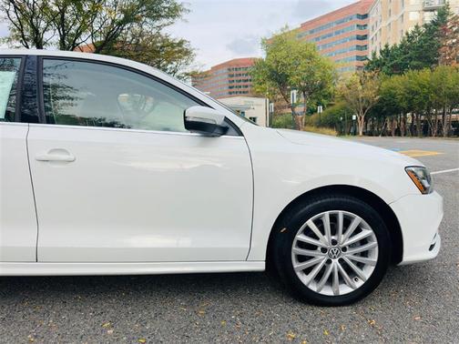 2016 Volkswagen Jetta 1.8T SEL