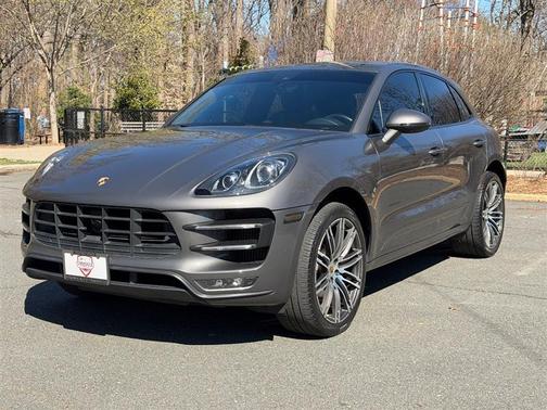 2015 Porsche Macan Turbo