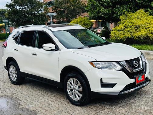 2017 Nissan Rogue SV