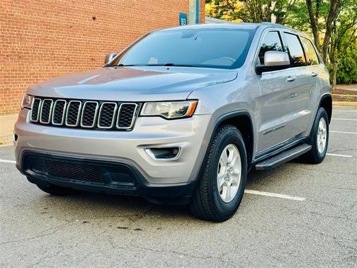 2017 Jeep Grand Cherokee Laredo