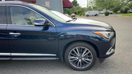 2017 INFINITI QX60 Base