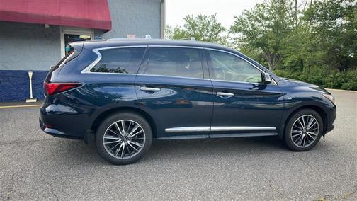 2017 INFINITI QX60 Base