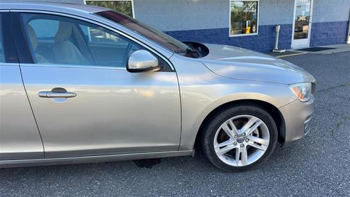 2015 Volvo S60 T5 Premier