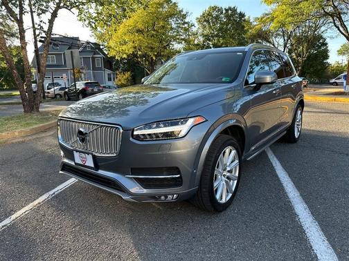 2018 Volvo XC90 T6 Inscription