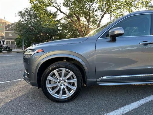 2018 Volvo XC90 T6 Inscription