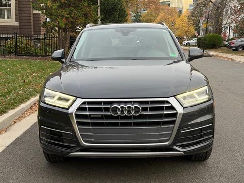 2018 Audi Q5 2.0T Premium Plus