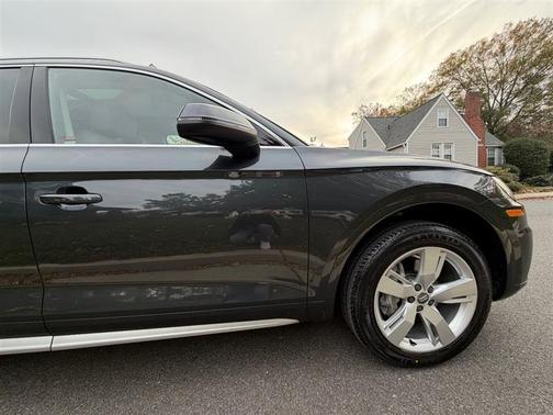 2018 Audi Q5 2.0T Premium Plus