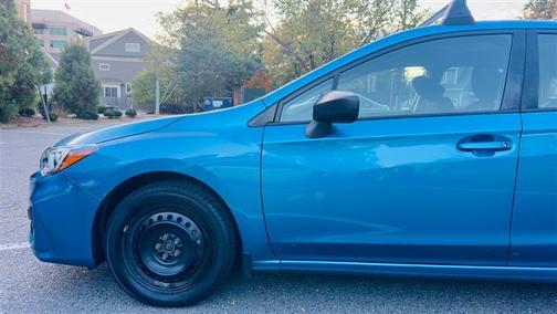 2017 Subaru Impreza 2.0i