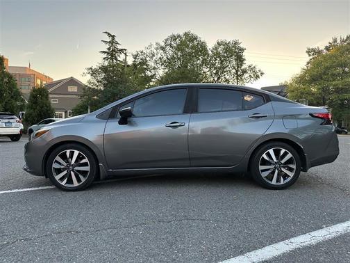 2020 Nissan Versa 1.6 SR