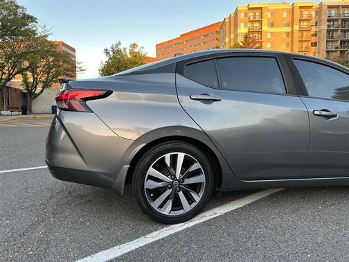 2020 Nissan Versa 1.6 SR