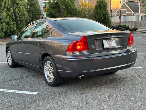 2005 Volvo S60 2.5T