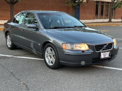 2005 Volvo S60 2.5T