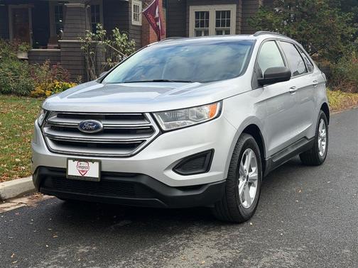 2017 Ford Edge SE