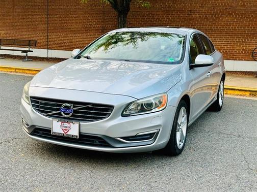 2015 Volvo S60 T5 Platinum