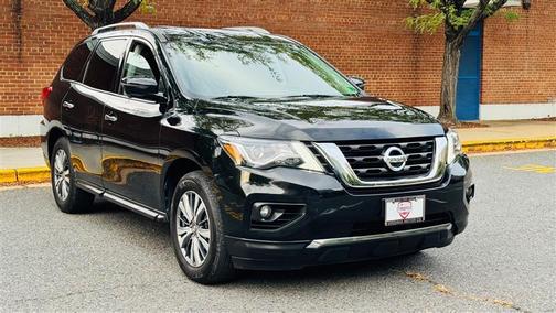2019 Nissan Pathfinder SL