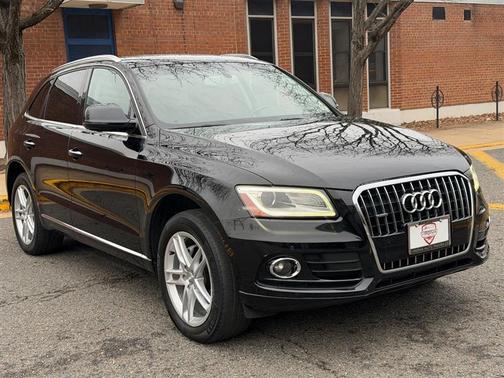 2017 Audi Q5 2.0T Premium Plus