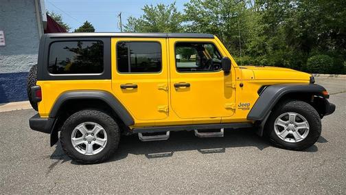 2021 Jeep Wrangler Unlimited Sport RHD