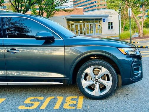 2021 Audi Q5 40 Premium Plus