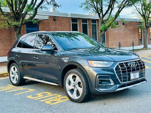 2021 Audi Q5 40 Premium Plus