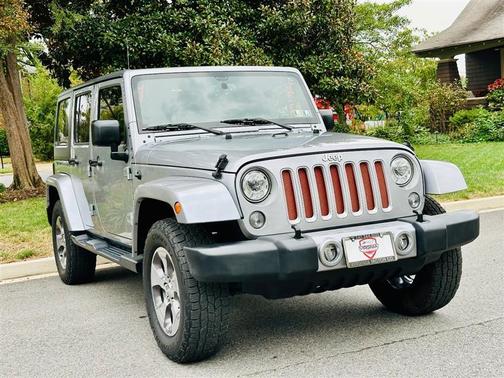 2018 Jeep Wrangler JK Unlimited Sahara