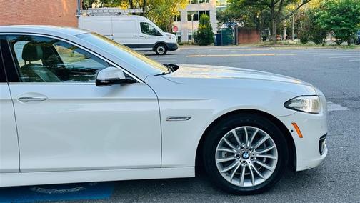 2016 BMW 528 i xDrive