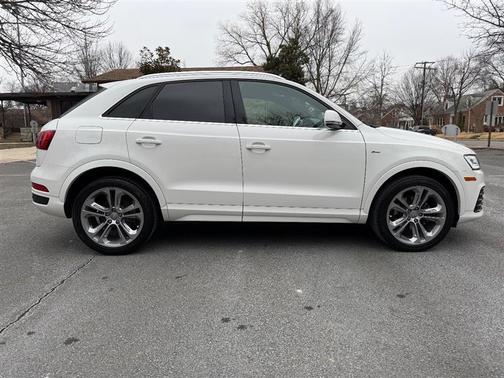 2017 Audi Q3 2.0T Prestige